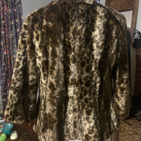 GUESS Leopard print faux fur coat - Picture 10 of 12
